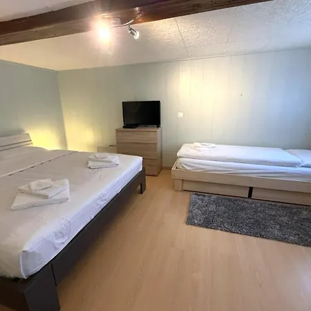 Chalet-etage Mitten Im Dorf * Leukerbad