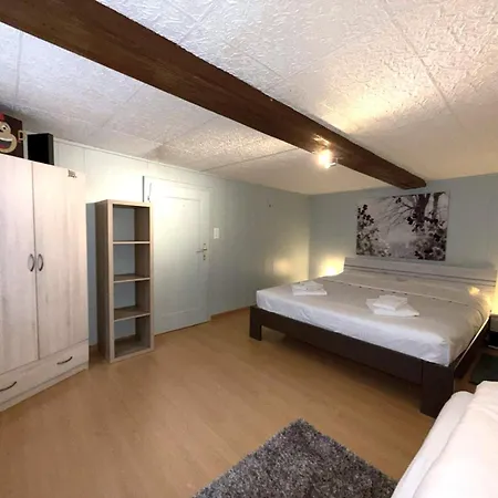 Chalet-etage Mitten Im Dorf *