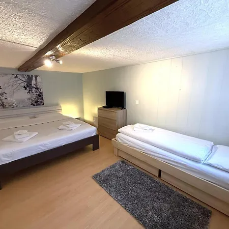 Lägenhet Chalet-etage Mitten Im Dorf Leukerbad